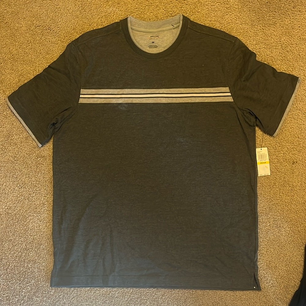 Arrow short sleeved shirt